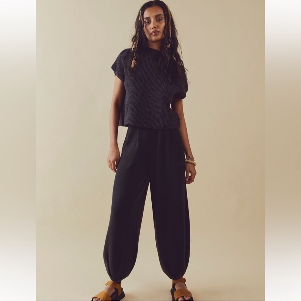 NWT (FLAWED) Size Medium Free People Freya set